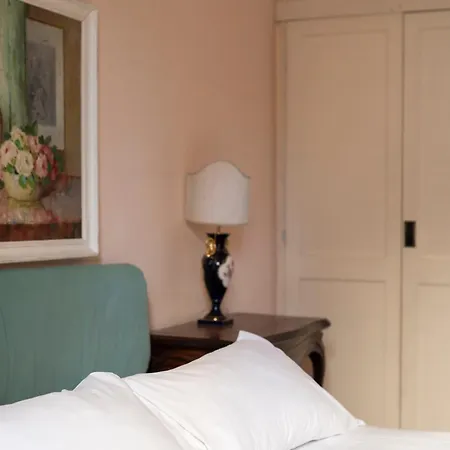 Guest house Caravaggio- Con Bagno Privato In Condiviso Oltrarno Florence