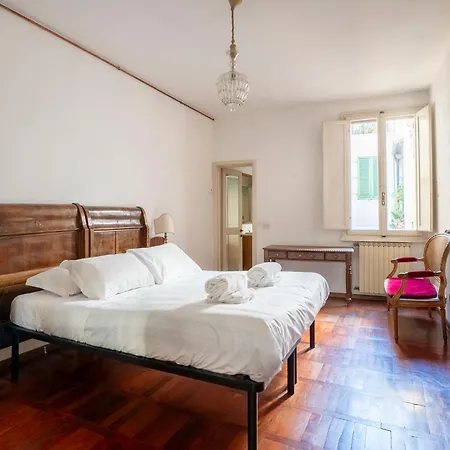 Caravaggio- Con Bagno Privato In Condiviso Oltrarno Pensionat Florens