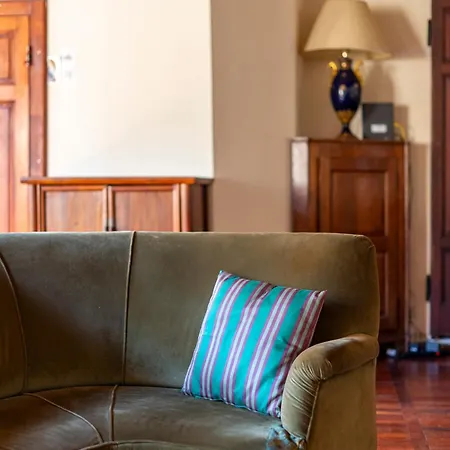 Caravaggio- Con Bagno Privato In Condiviso Oltrarno Affittacamere 3*