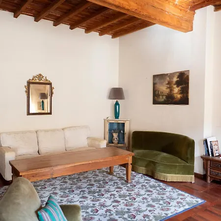 Caravaggio- Con Bagno Privato In Condiviso Oltrarno Affittacamere