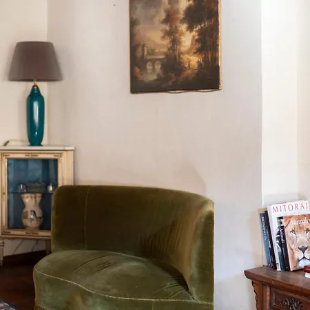 Caravaggio- Con Bagno Privato In Condiviso Oltrarno Firenze