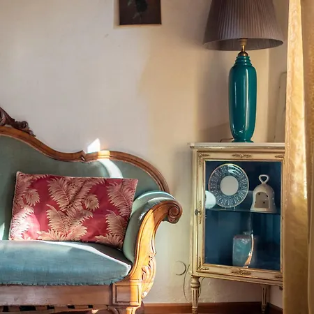 Caravaggio- Con Bagno Privato In Condiviso Oltrarno Firenze