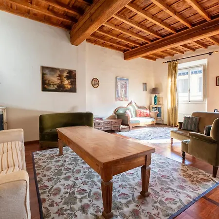 Caravaggio- Con Bagno Privato In Condiviso Oltrarno
